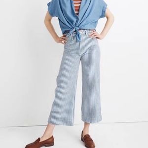 Madewell striped flare cropped jeans in size 28